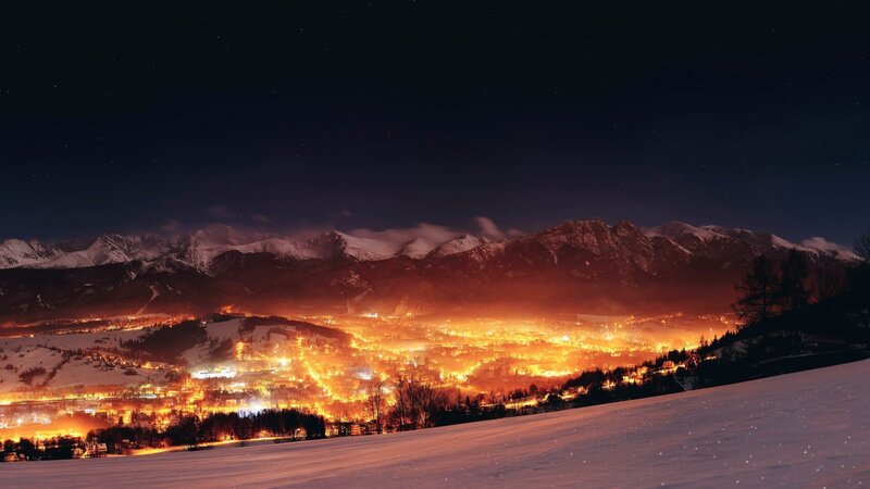 Snowy Mountain Town — Orange, Serene