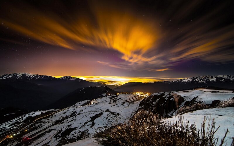 Snowy Mountains at Night — Yellow