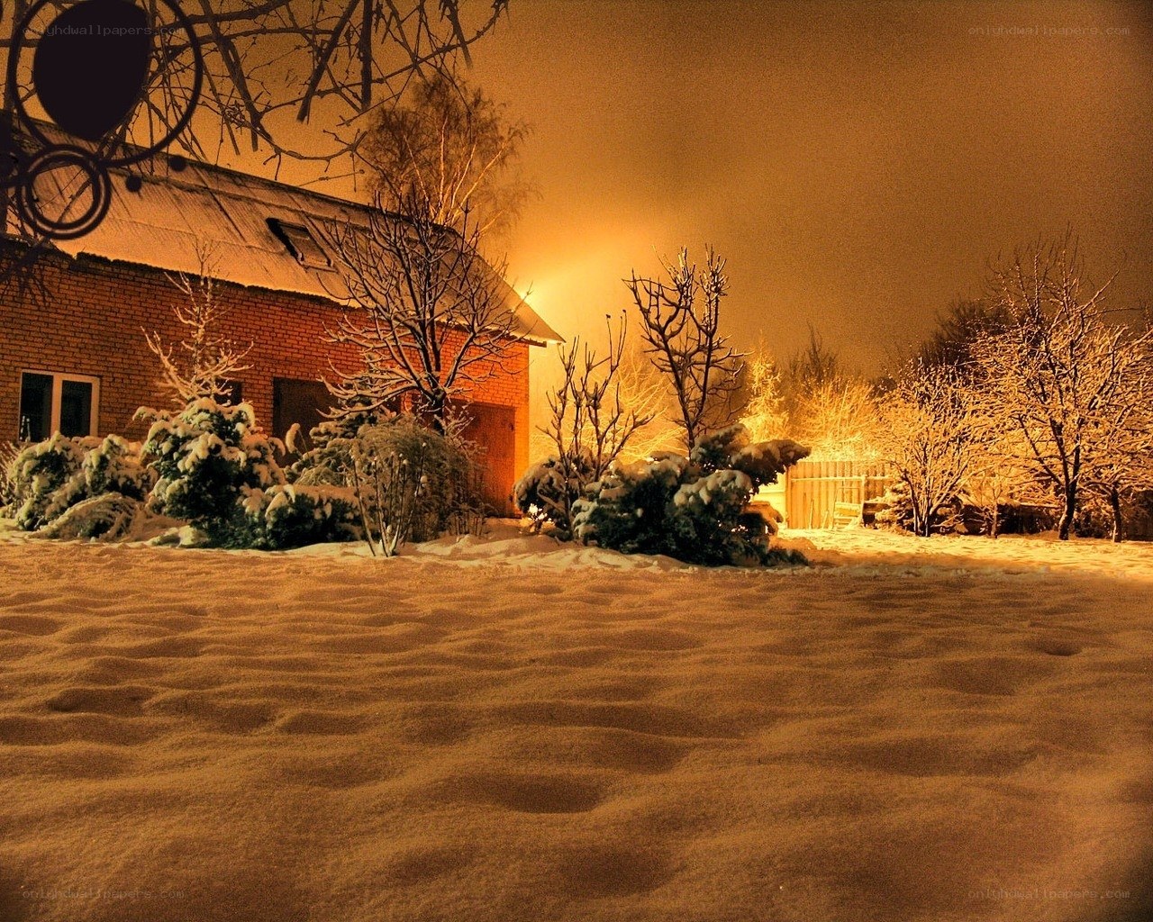 Snowy night by the house
