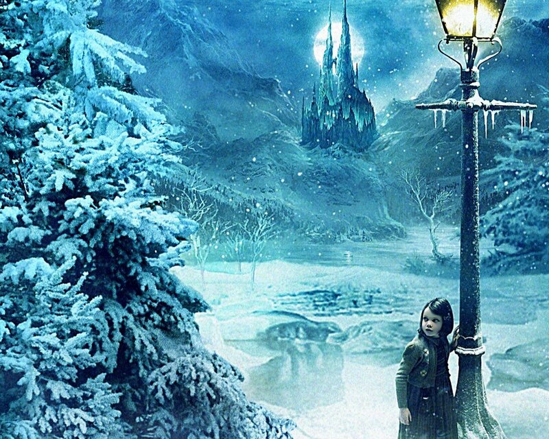 Snowy night with castle
