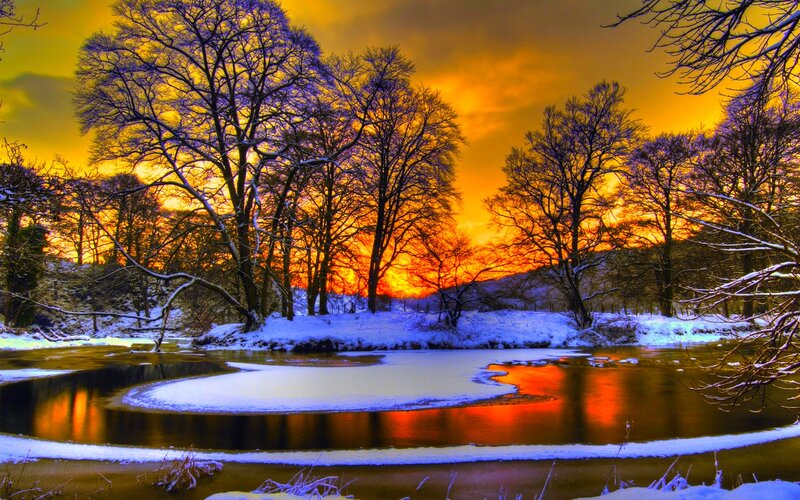 Snowy River at Sunset — Orange, Dramatic, Winter