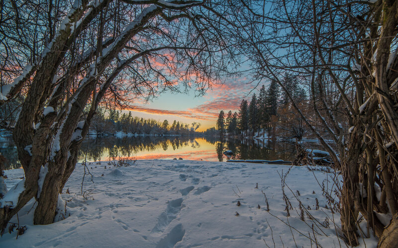 Snowy River at Sunset — White, Serene
