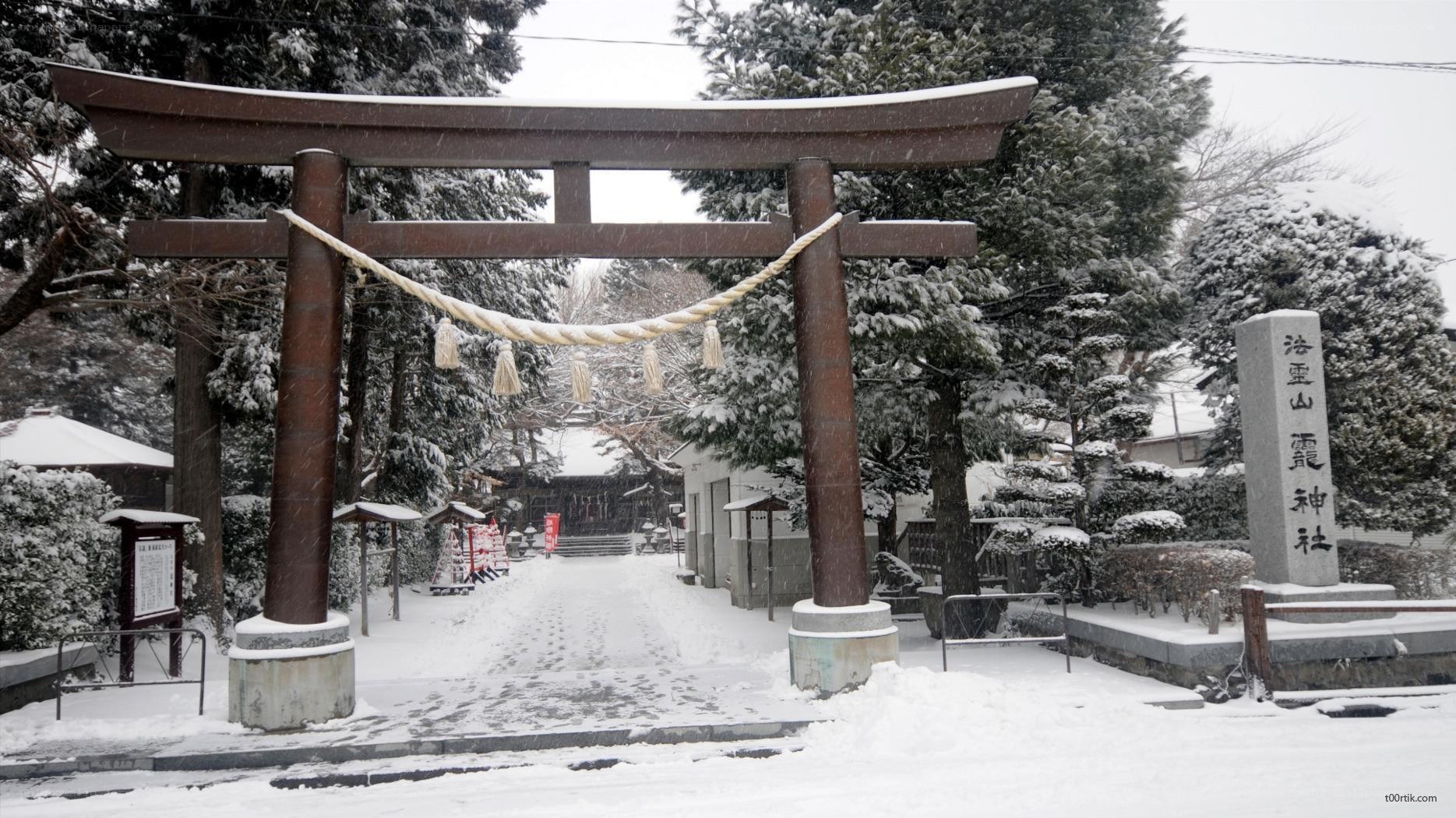 Snowy shrine gate in Japan