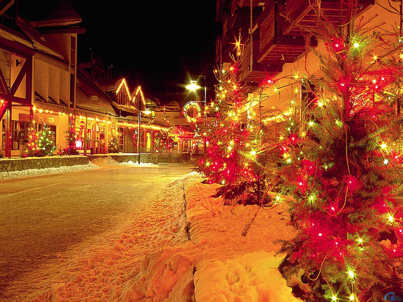 Snowy Street with Lights — Red