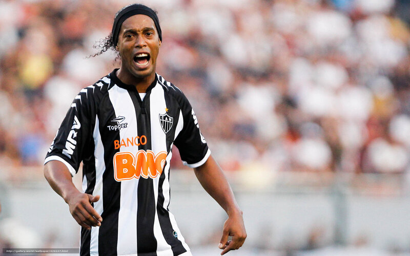 Soccer Player in Uniform — Black