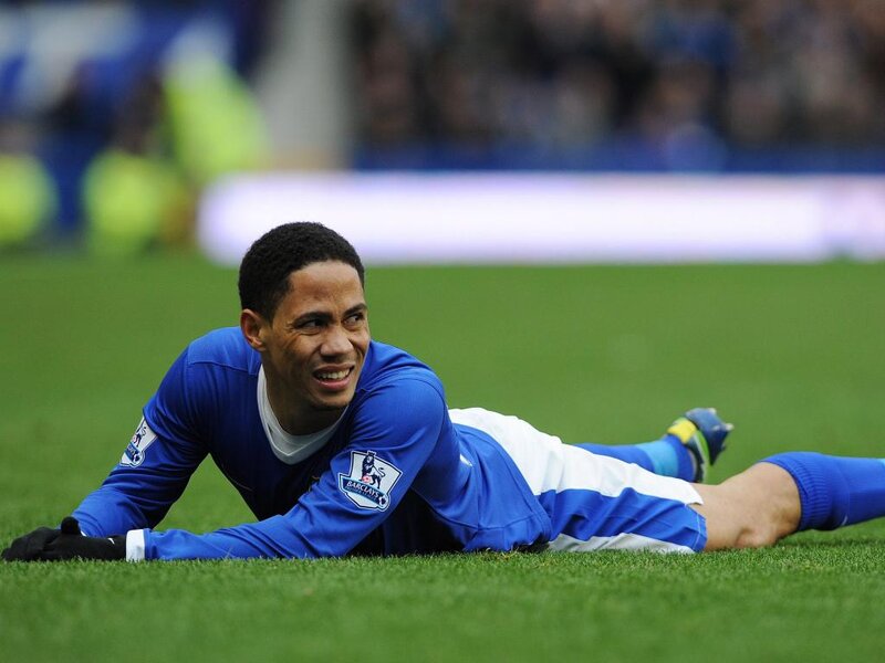 Soccer Player on Field — Blue, Active