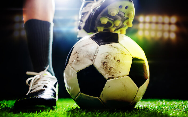 Soccer Player with Ball — Green, Dramatic