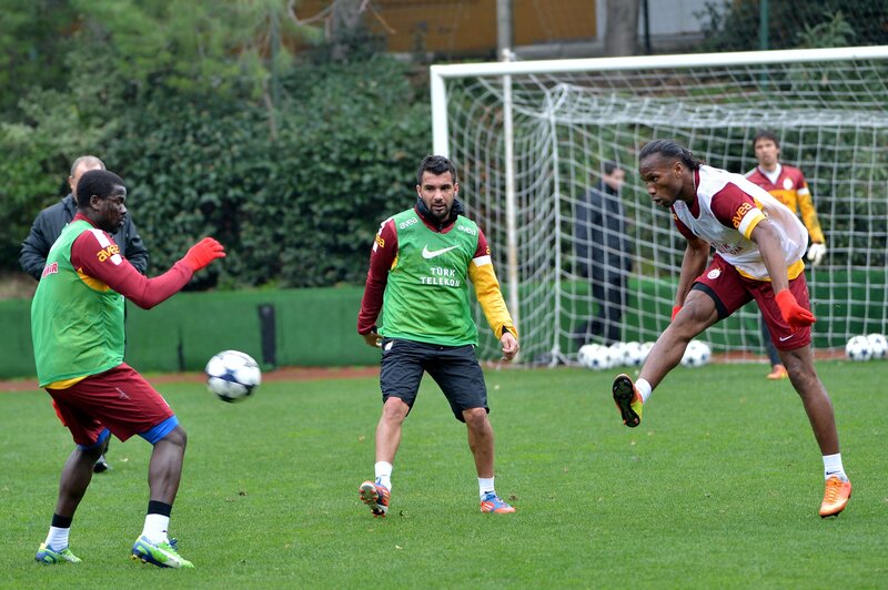 Soccer players training