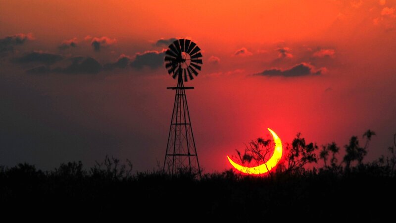 Solar Eclipse over Windmill