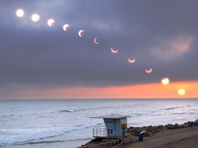 Solar Eclipse Sequence — Gray