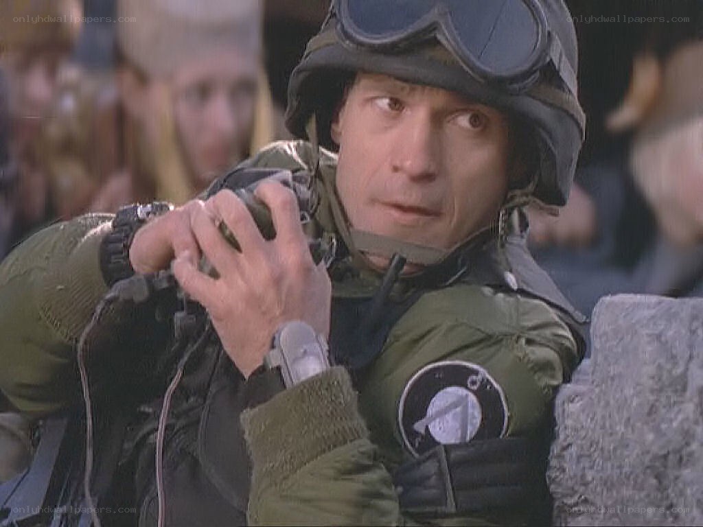 soldier in combat gear