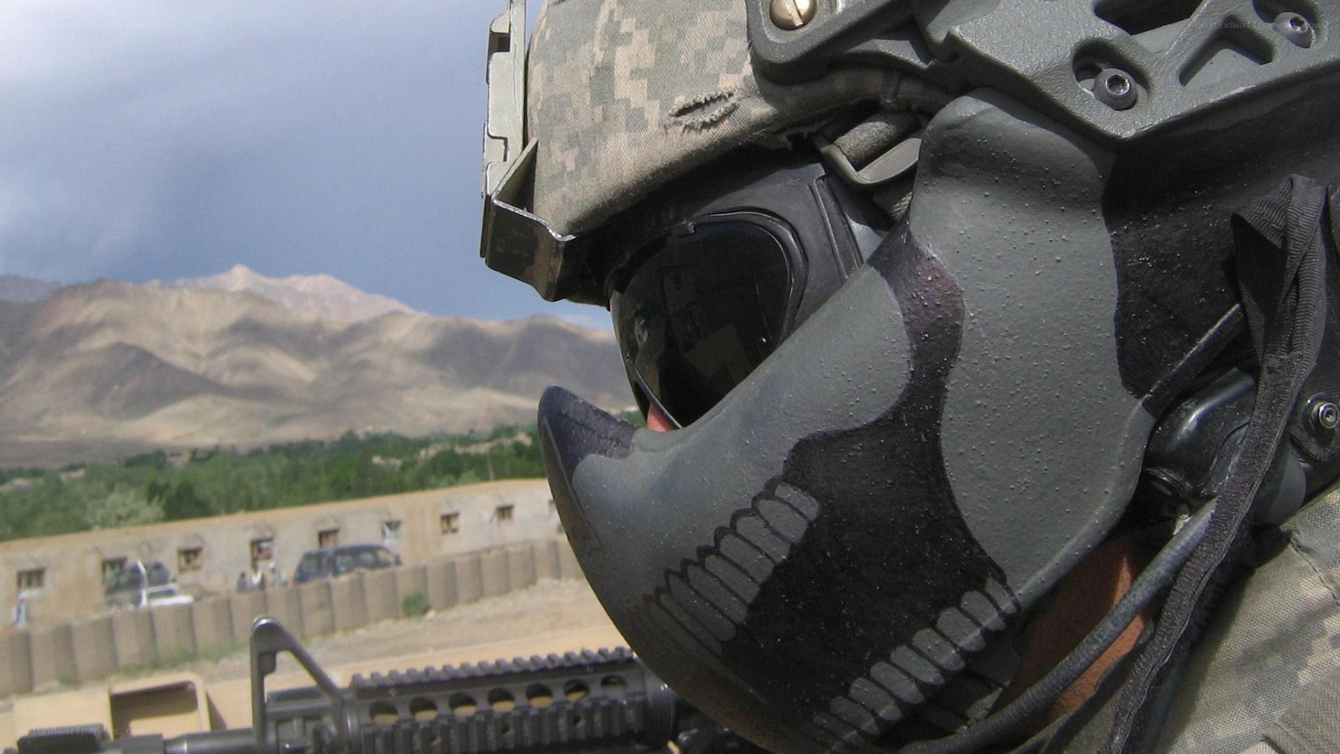 soldier in combat gear