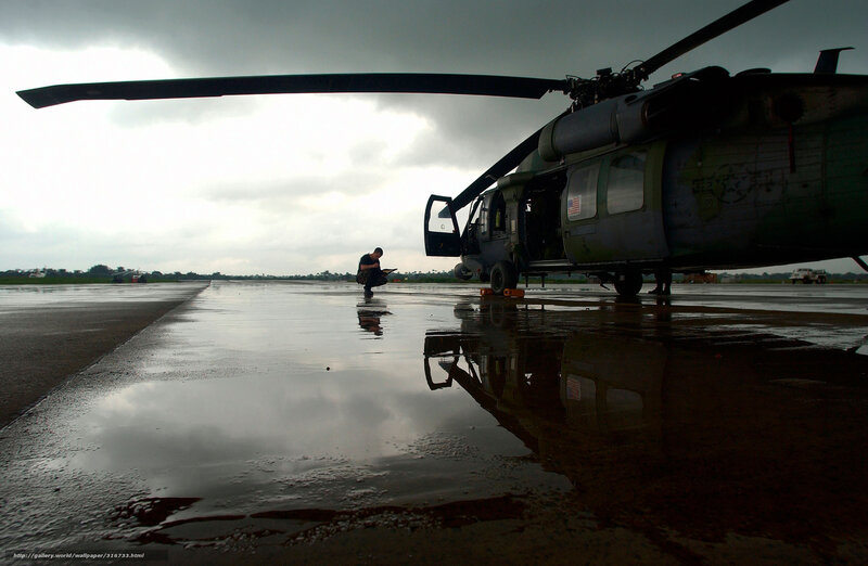 Soldier Near Helicopter — Gray