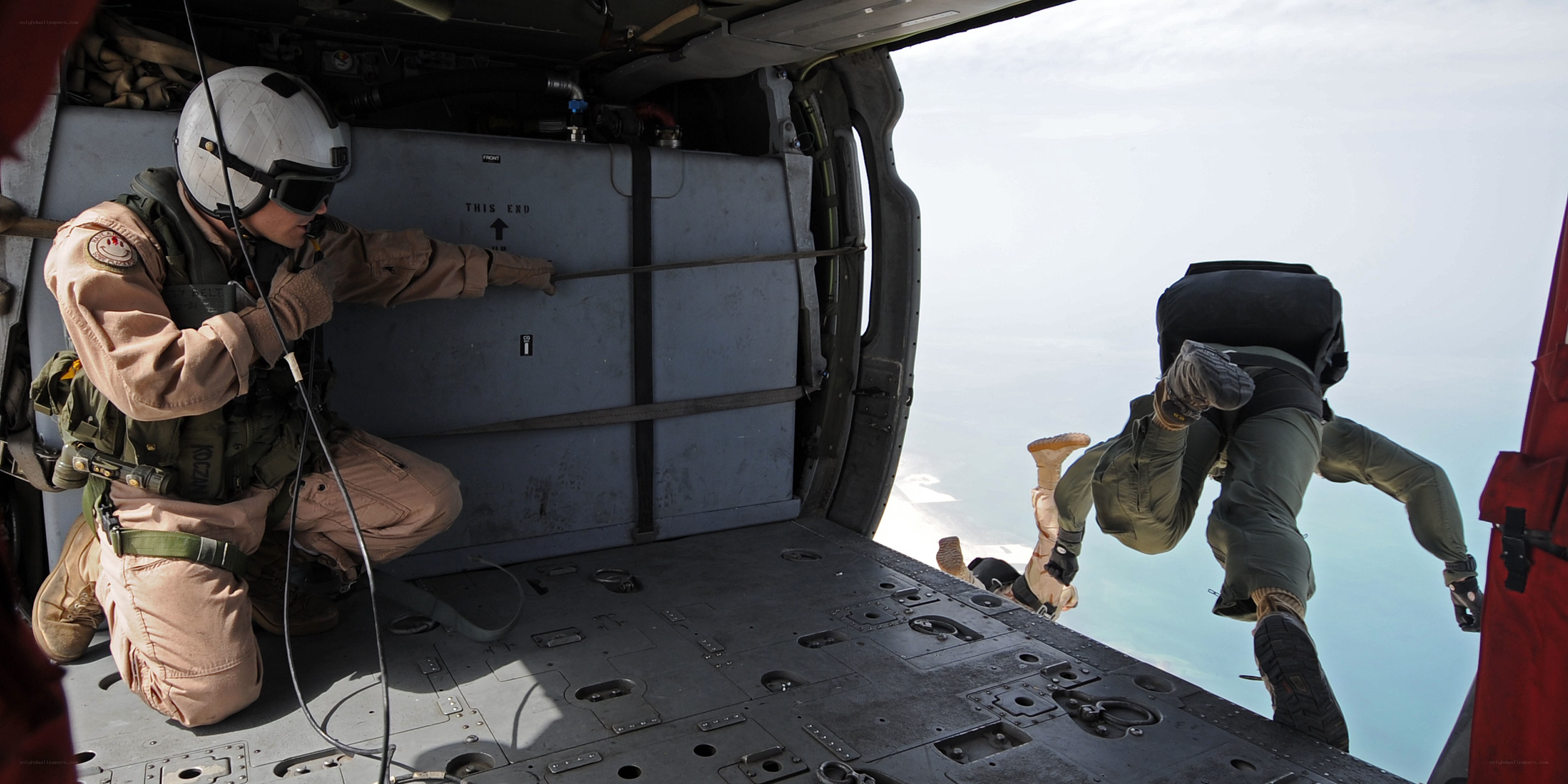 Soldier preparing for parachute jump