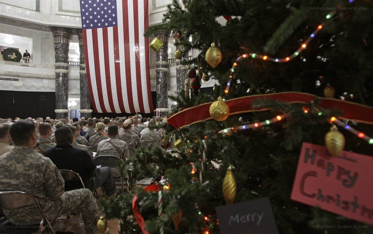 Soldiers at Christmas event