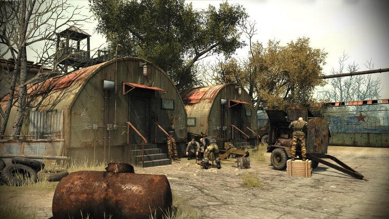 Soldiers at Military Camp — Green