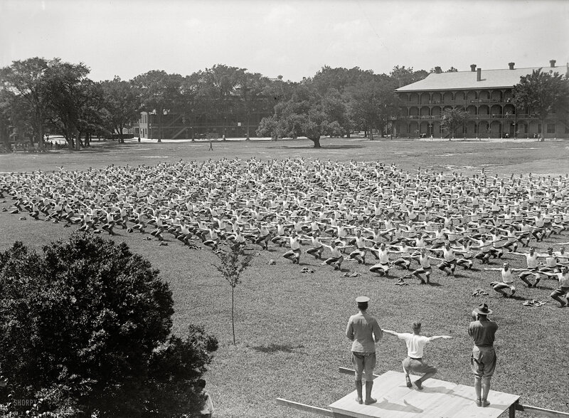 Soldiers doing exercises on a field