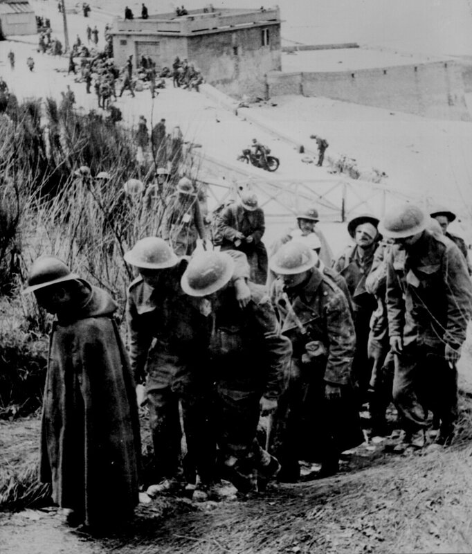 Soldiers evacuating wounded