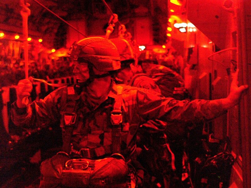 Soldiers in Aircraft