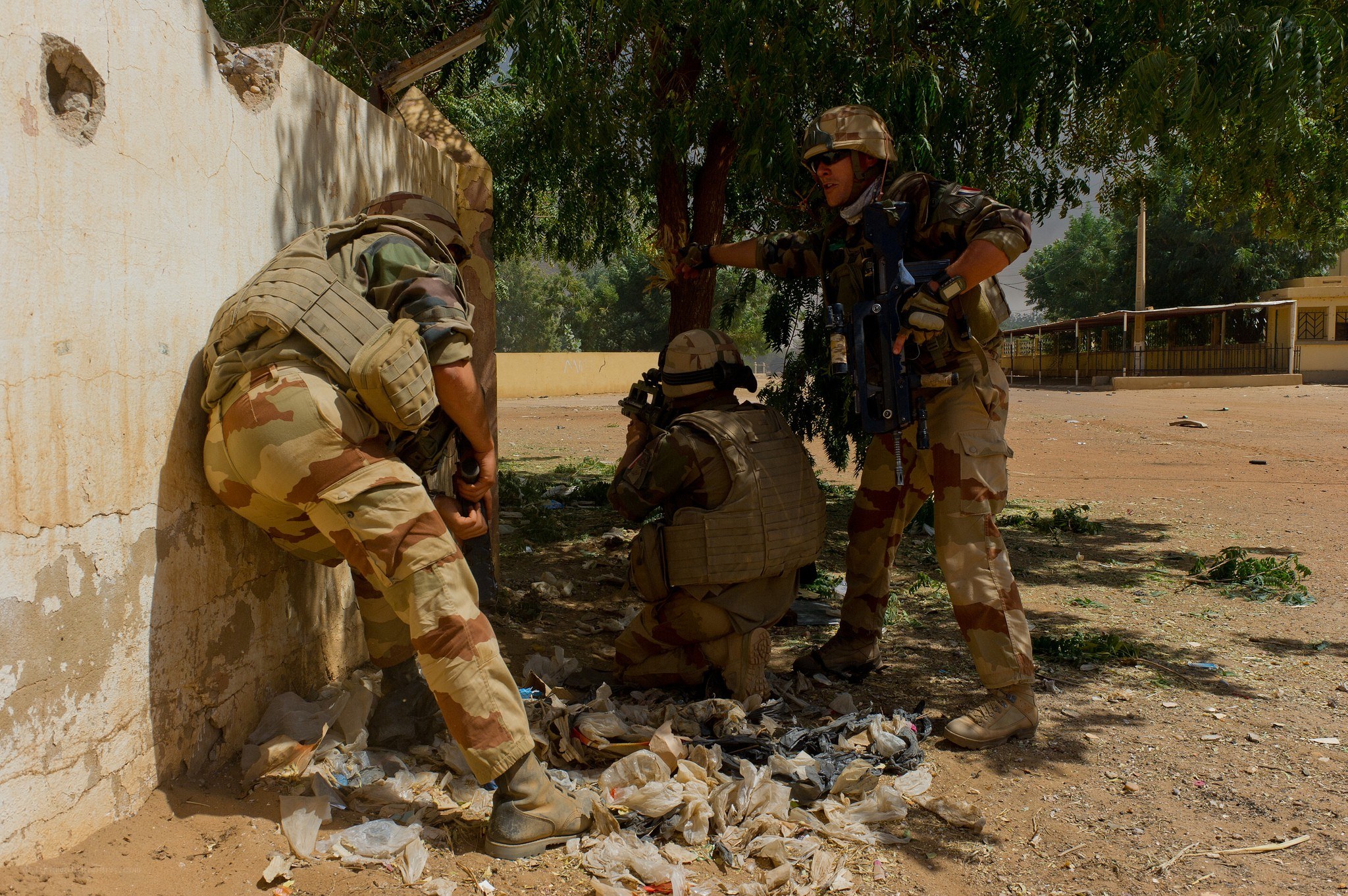 Soldiers in combat formation