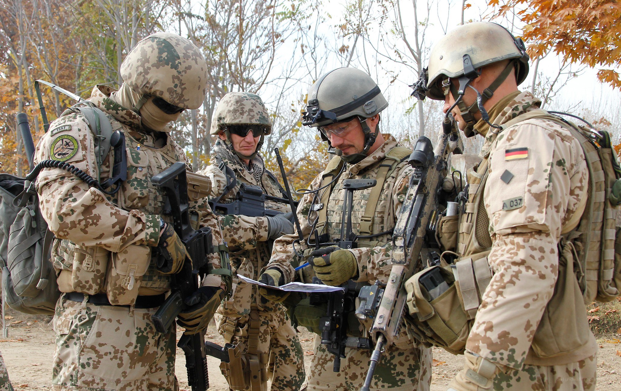 Soldiers in combat gear
