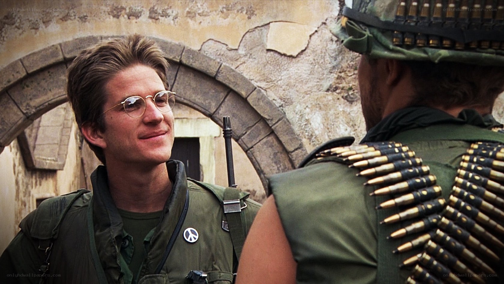 soldiers in combat gear
