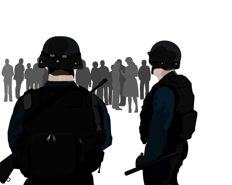 Soldiers in combat gear