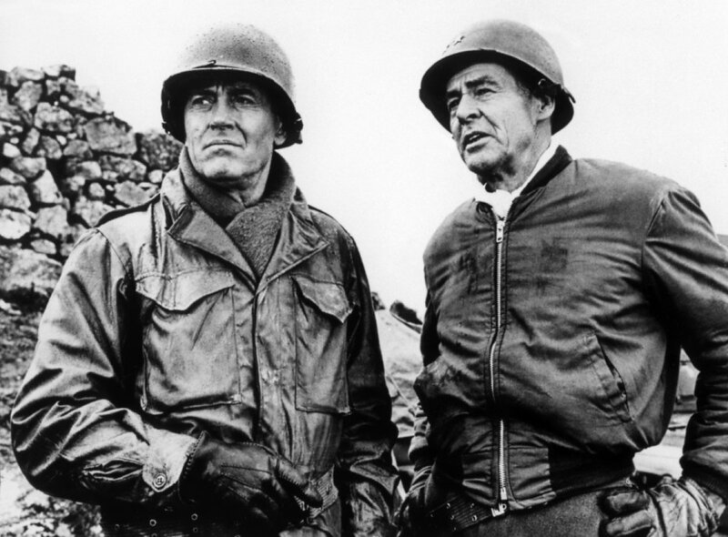 Soldiers in combat gear