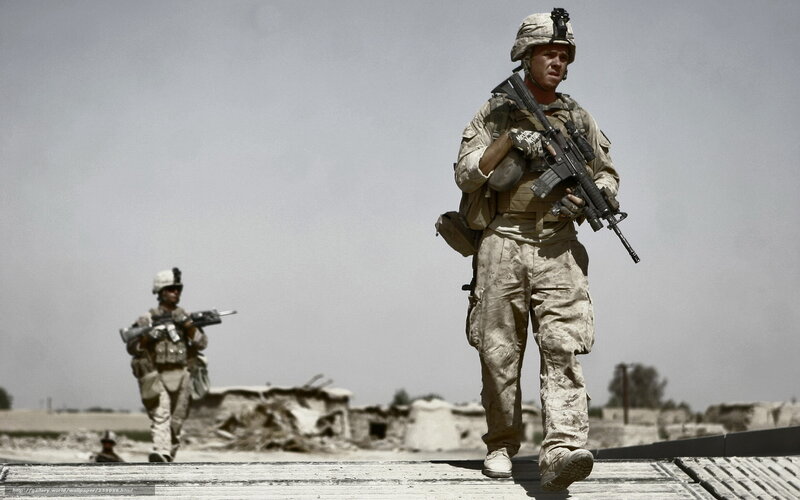 Soldiers in Desert — Brown, Tense, Afternoon, Photograph