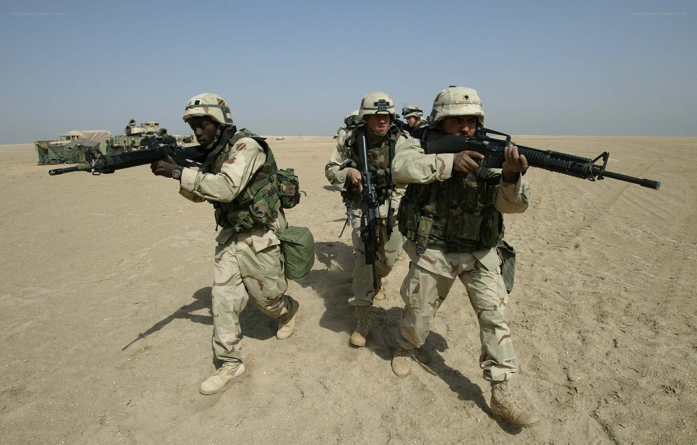 Soldiers in desert combat