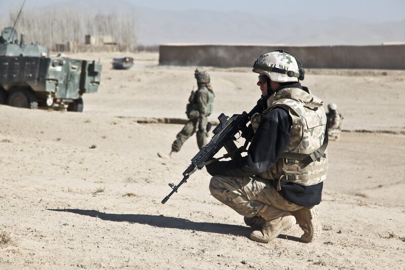 Soldiers in desert combat