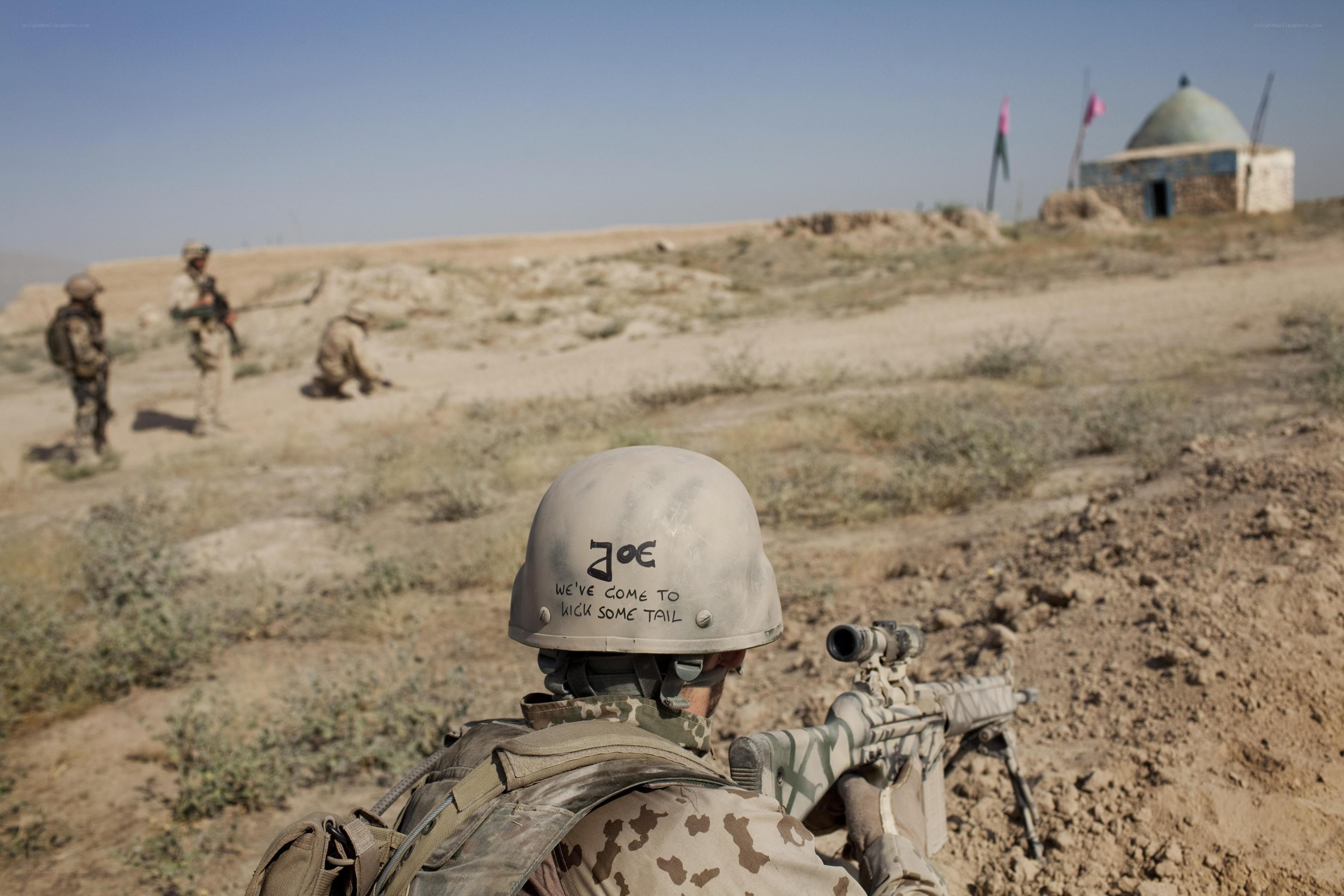 Soldiers in desert combat