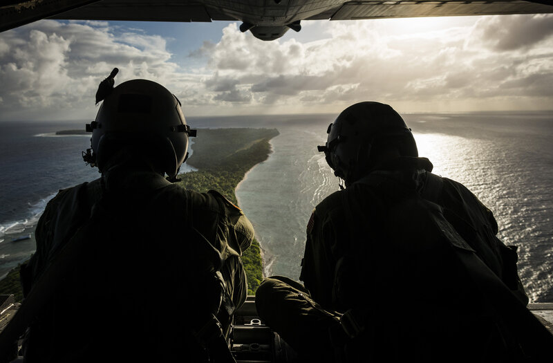 Soldiers in Helicopter — Black, Dramatic
