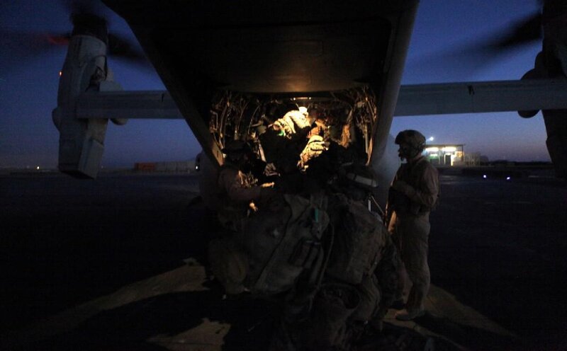 Soldiers Loading Aircraft