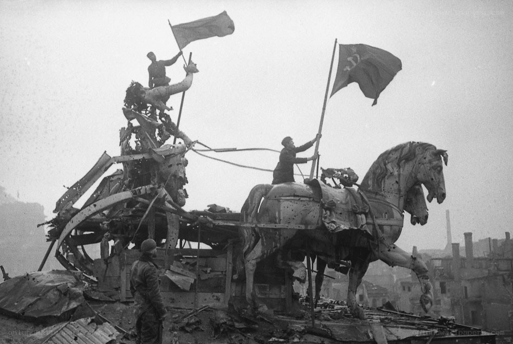 Soldiers on a destroyed monument