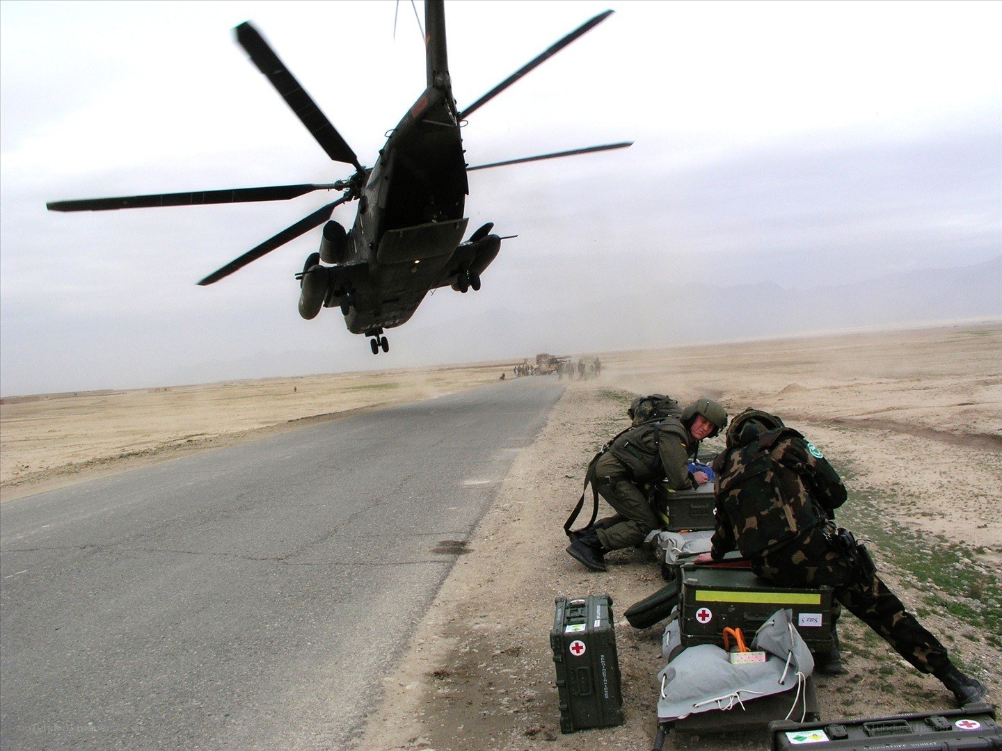 Soldiers preparing for helicopter landing