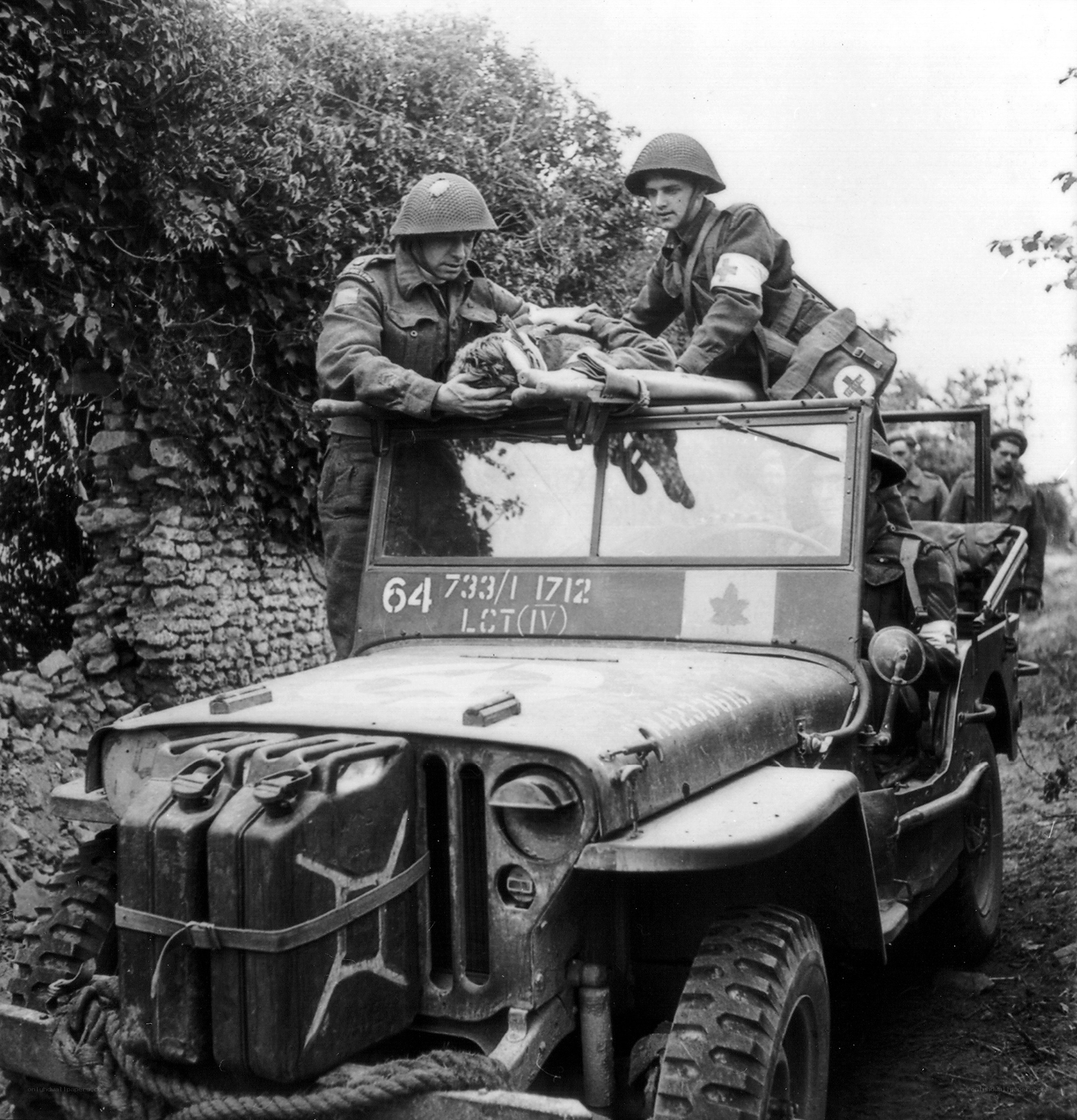 Soldiers transporting wounded