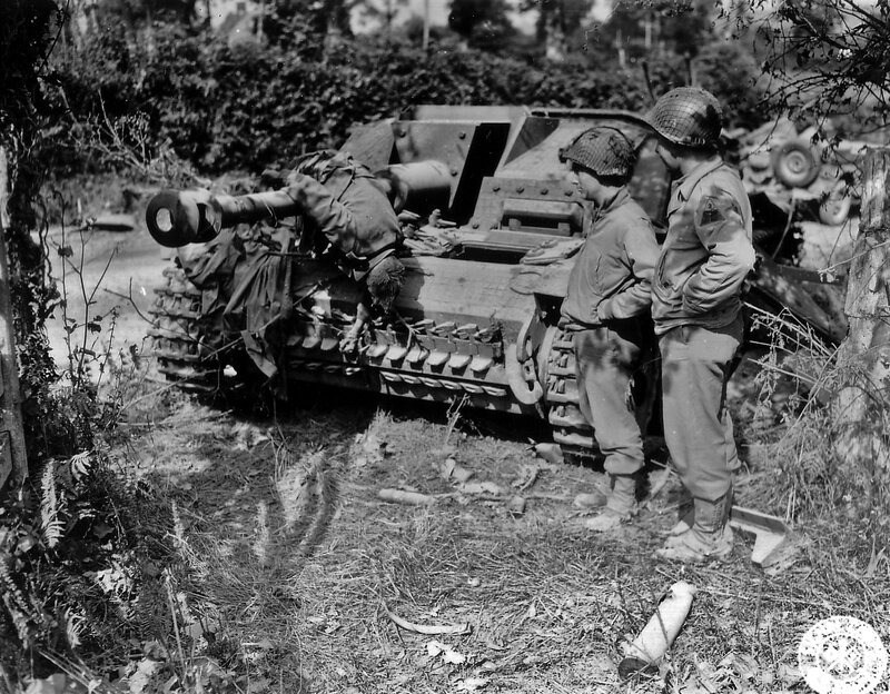 Soldiers with captured tank
