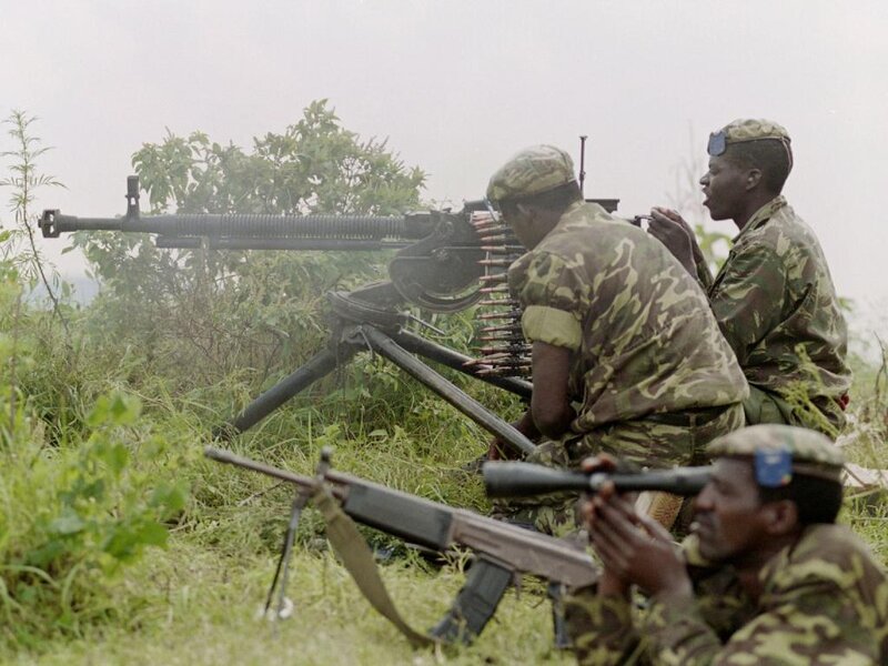 Soldiers with Machine Gun — Green