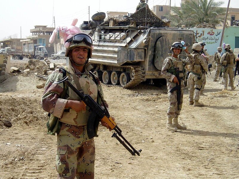 Soldiers with Tank — Brown, Serious