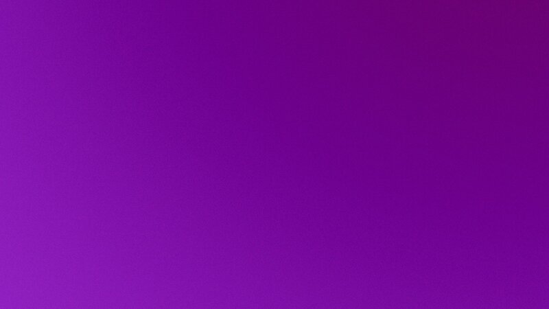 Solid Purple Gradient — Calm