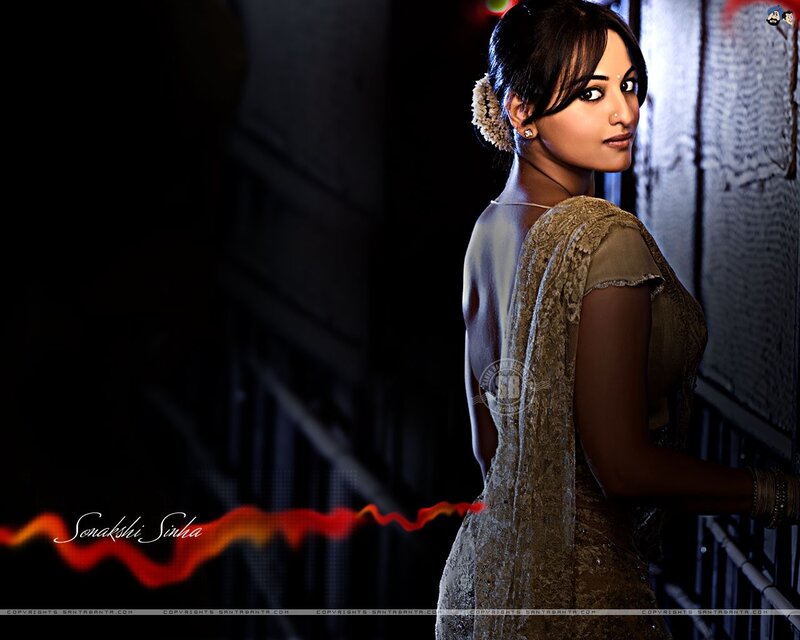 Sonakshi Sinha in traditional attire