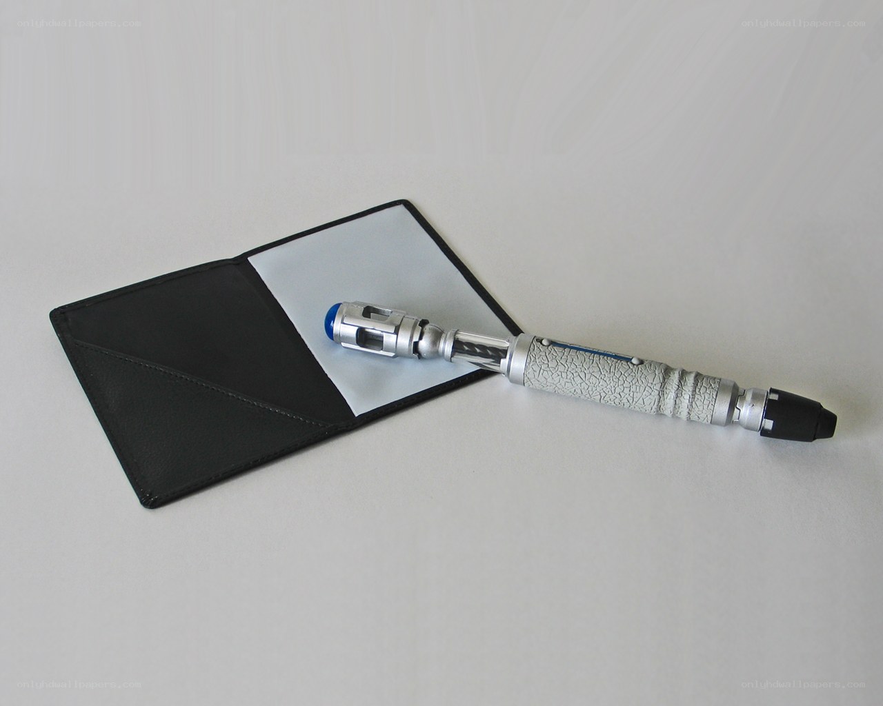 sonic screwdriver prop
