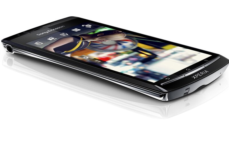 Sony Ericsson Xperia Smartphone — Black