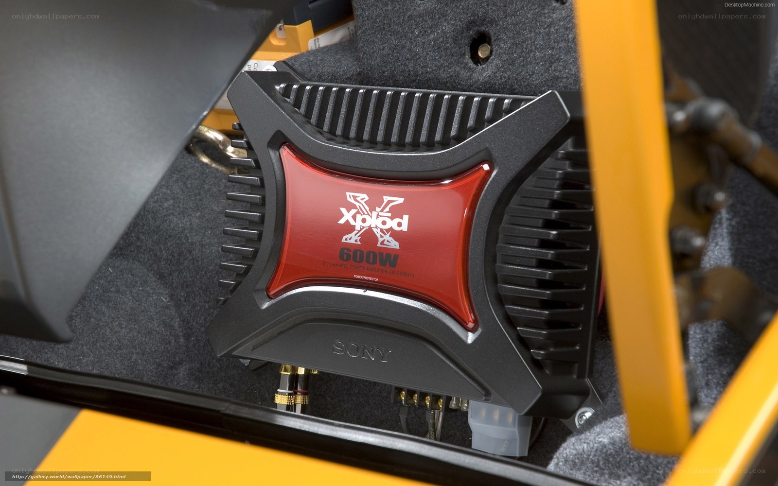 Sony Xplod amplifier in car