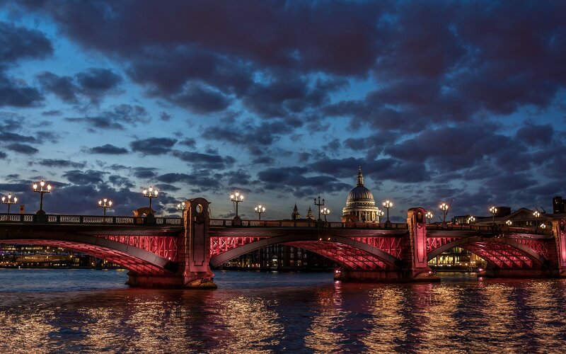 Southwark Bridge at Dusk — Blue, Dramatic