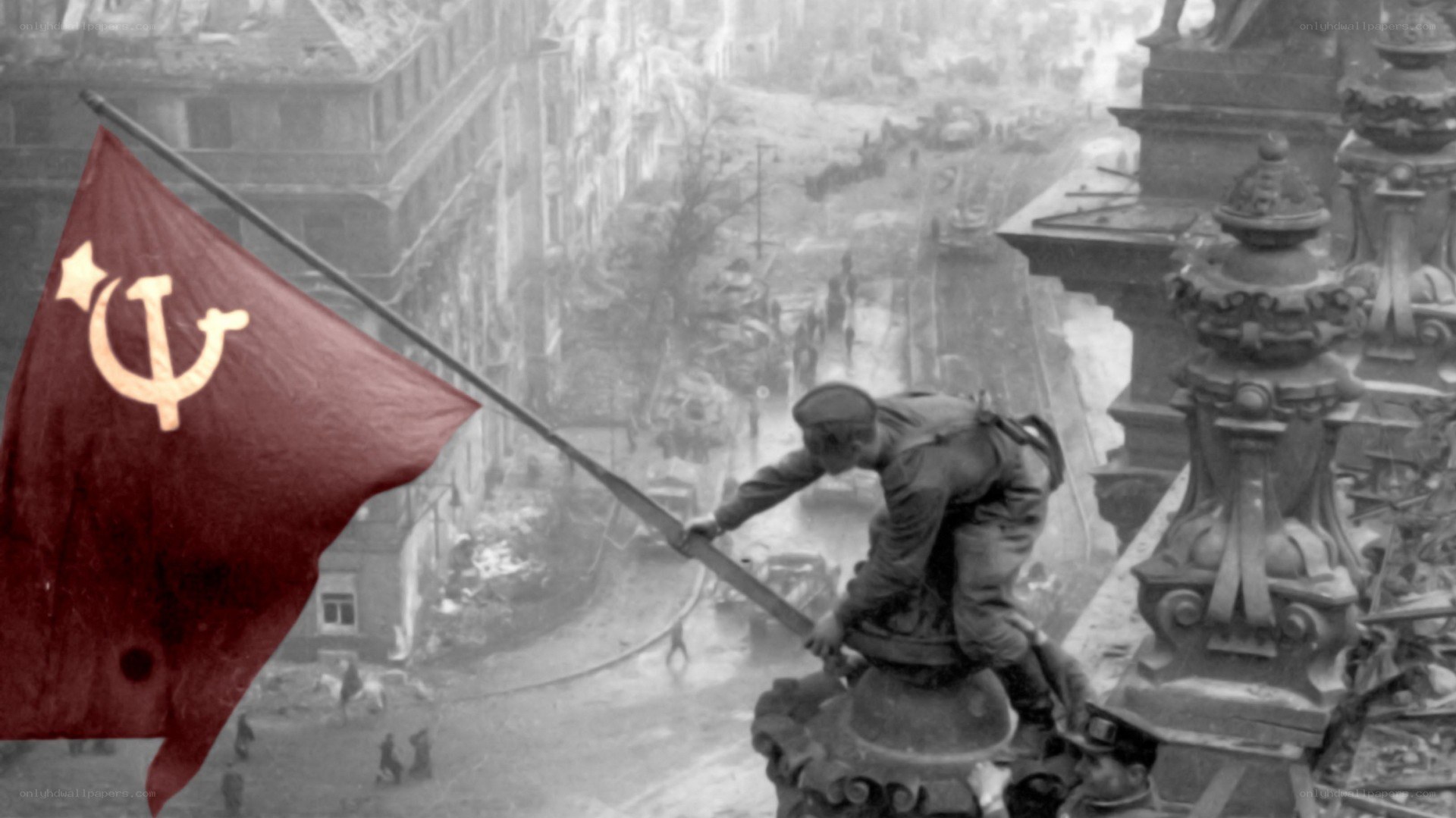 Soviet soldier raising flag