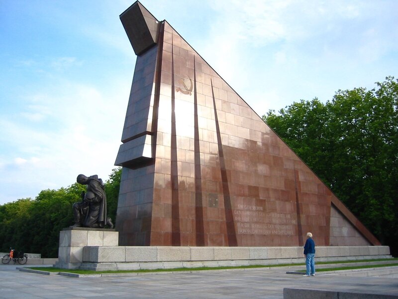 Soviet War Memorial — Brown