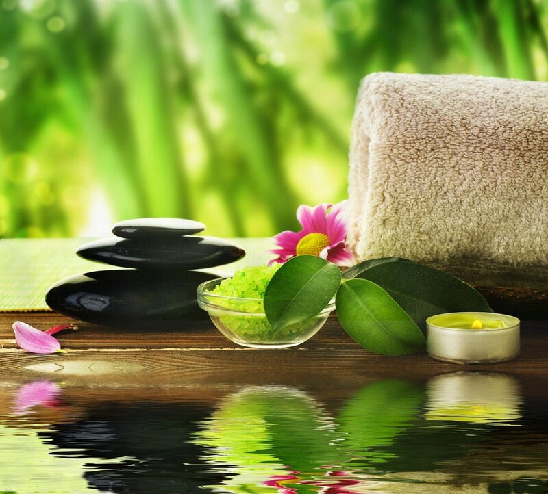 Spa Arrangement on Water
