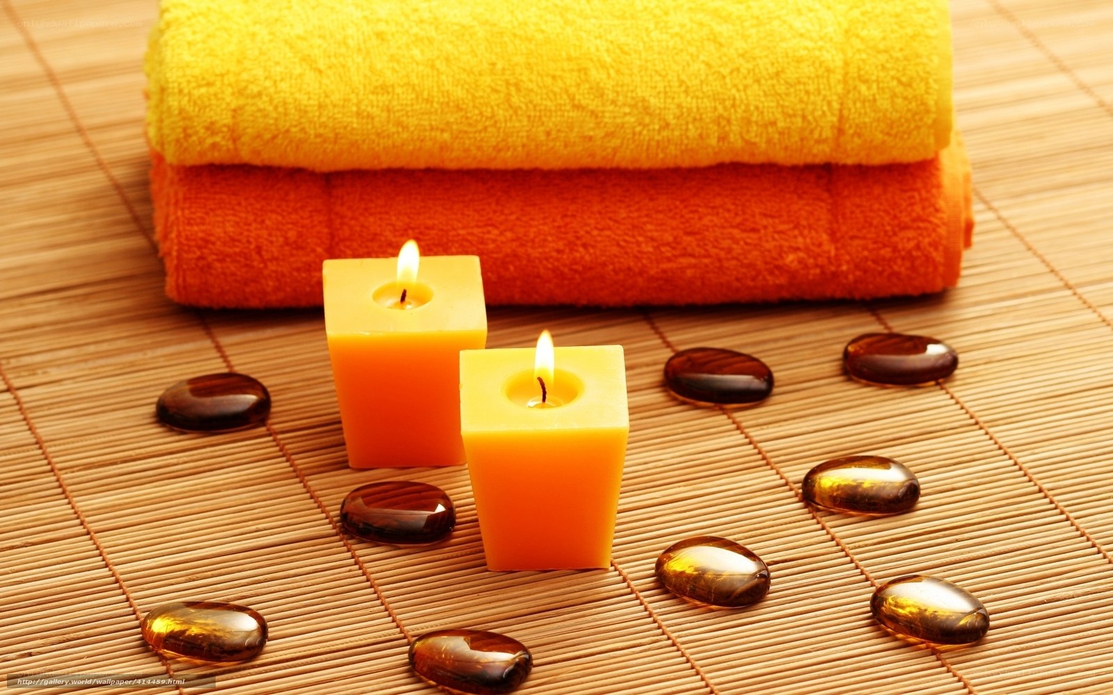 Spa candles and towels